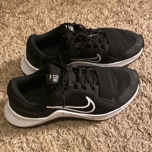 Nike Womens Sneakers 5.5